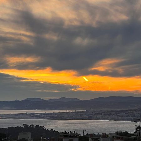 Agreable 3 Pieces Climatise Avec Vue Mer Et Parking Villefranche-sur-Mer Kültér fotó