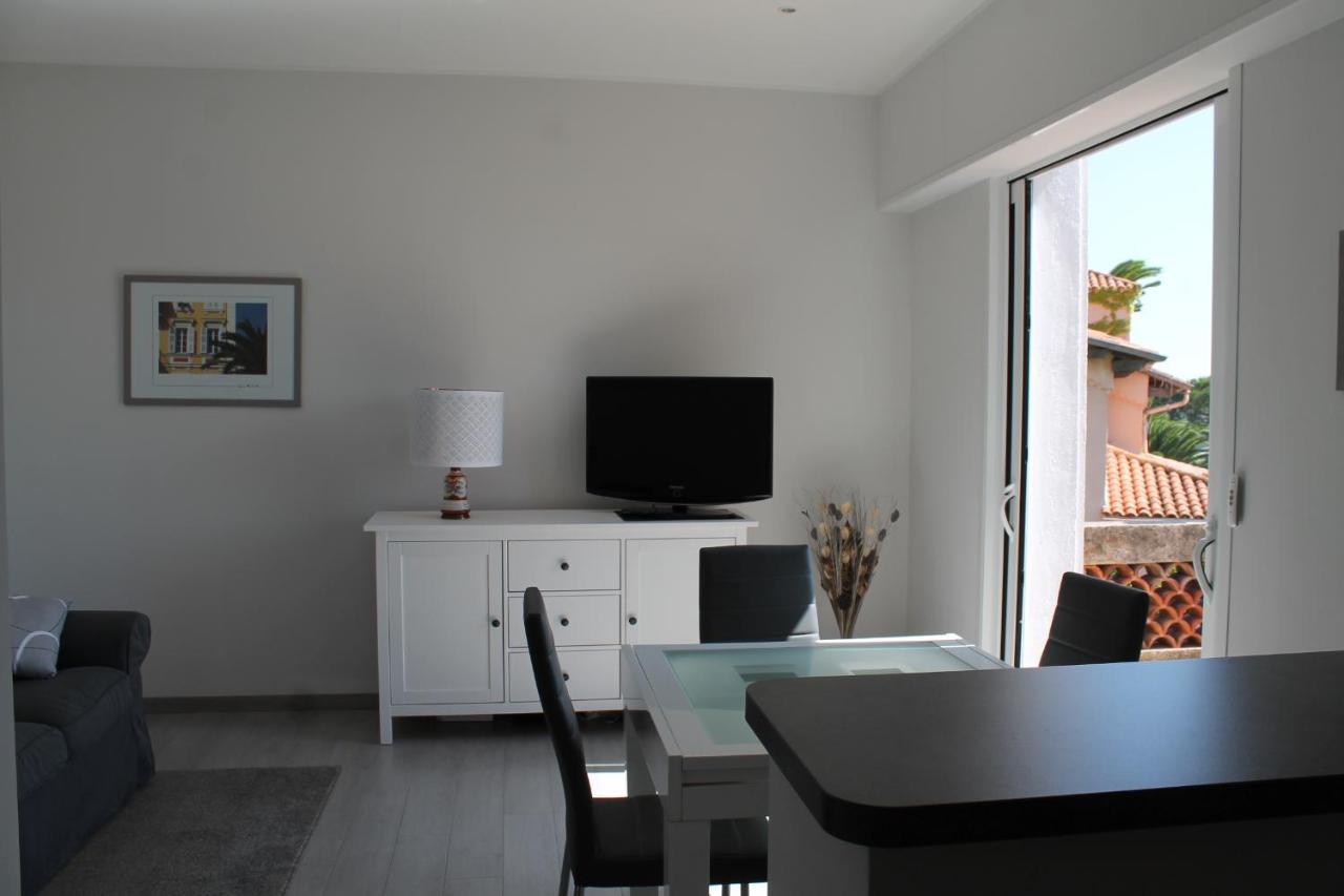 Agreable 3 Pieces Climatise Avec Vue Mer Et Parking Villefranche-sur-Mer Kültér fotó