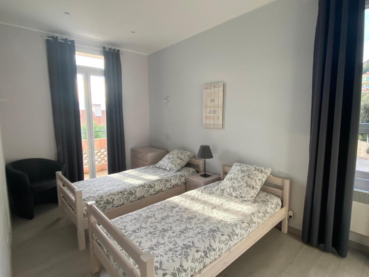 Agreable 3 Pieces Climatise Avec Vue Mer Et Parking Villefranche-sur-Mer Kültér fotó